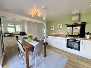 Photo 18- click for photo gallery